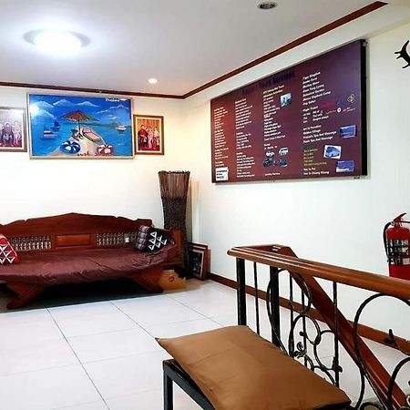 T2B Home (Adults Only) Chiang Mai Exterior photo