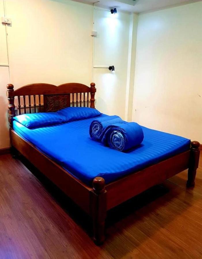 T2B Home (Adults Only) Chiang Mai Exterior photo