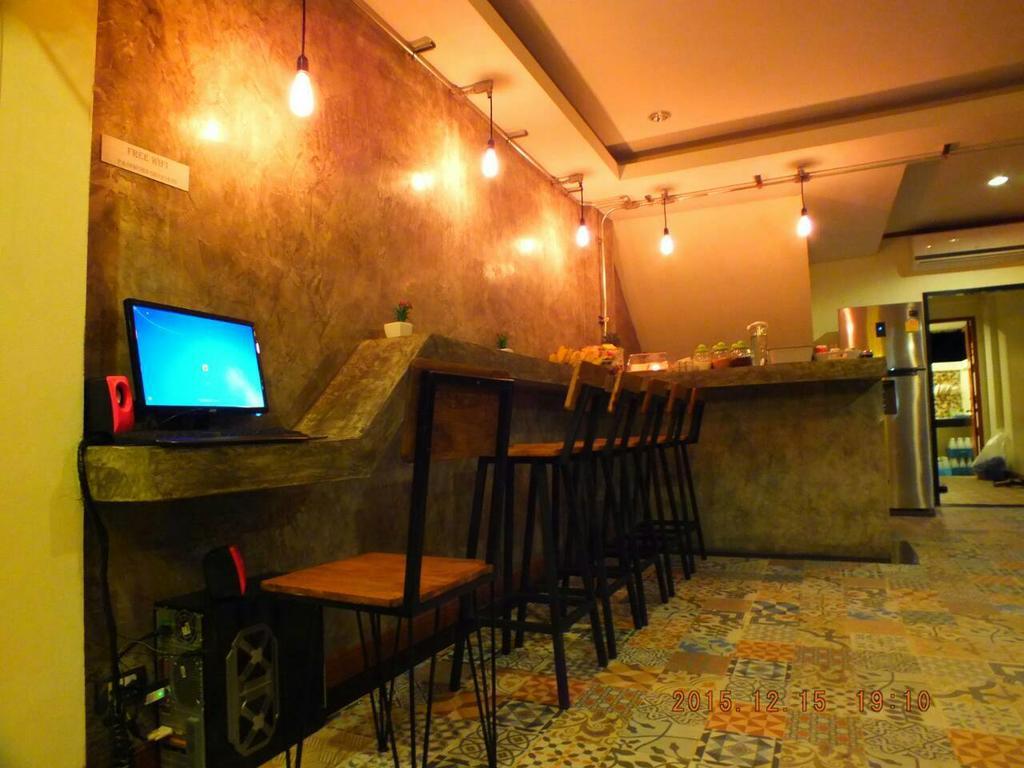 T2B Home (Adults Only) Chiang Mai Exterior photo