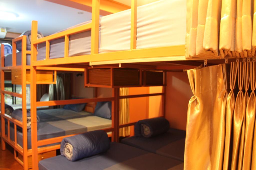 T2B Home (Adults Only) Chiang Mai Exterior photo